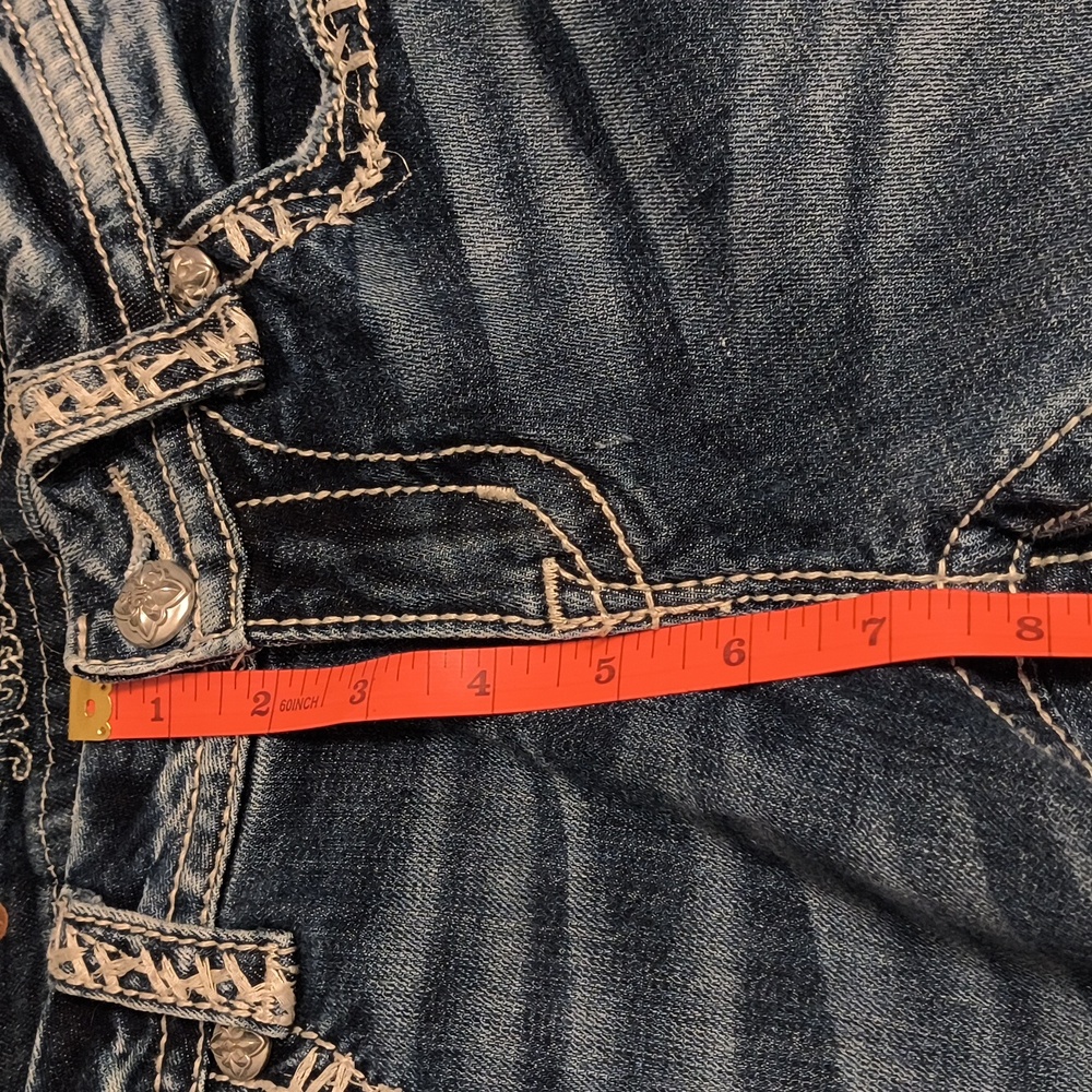 Miss Me Distressed Women's Jeans - Picture 9 of 11